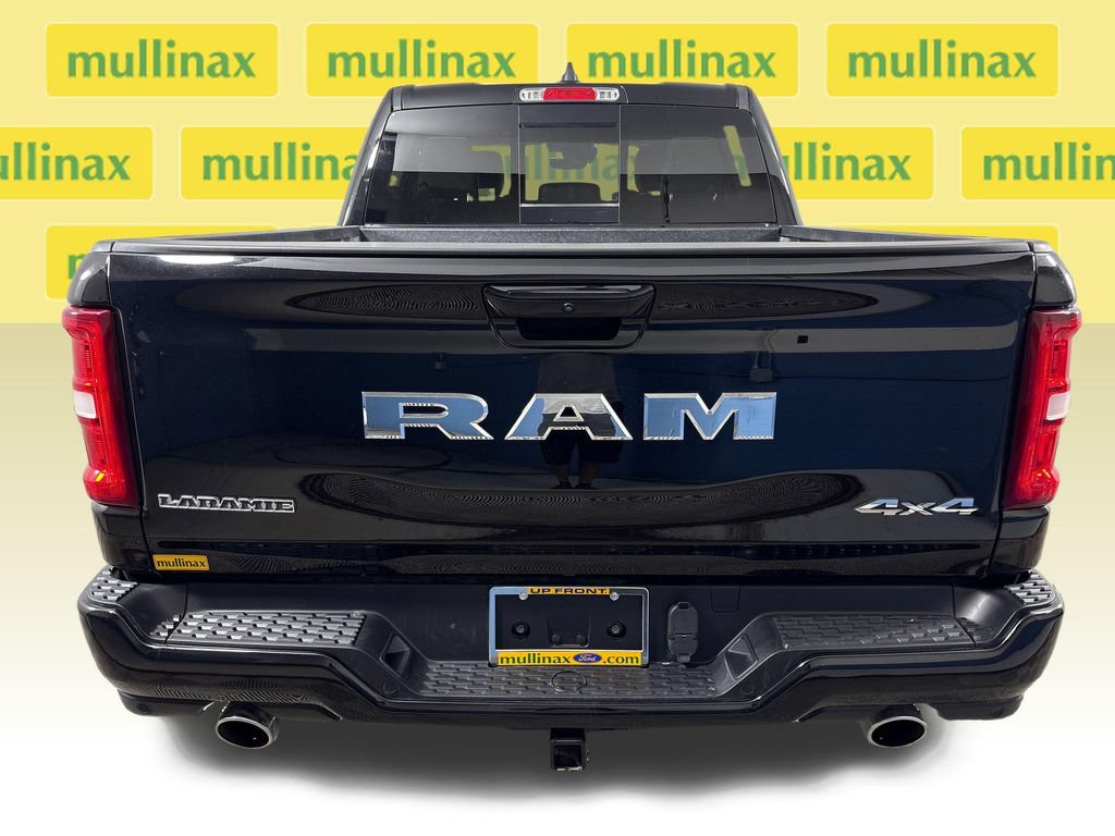 Used 2026 RAM 1500 Laramie w/ Sport Appearance Package AWD/4WD image 9