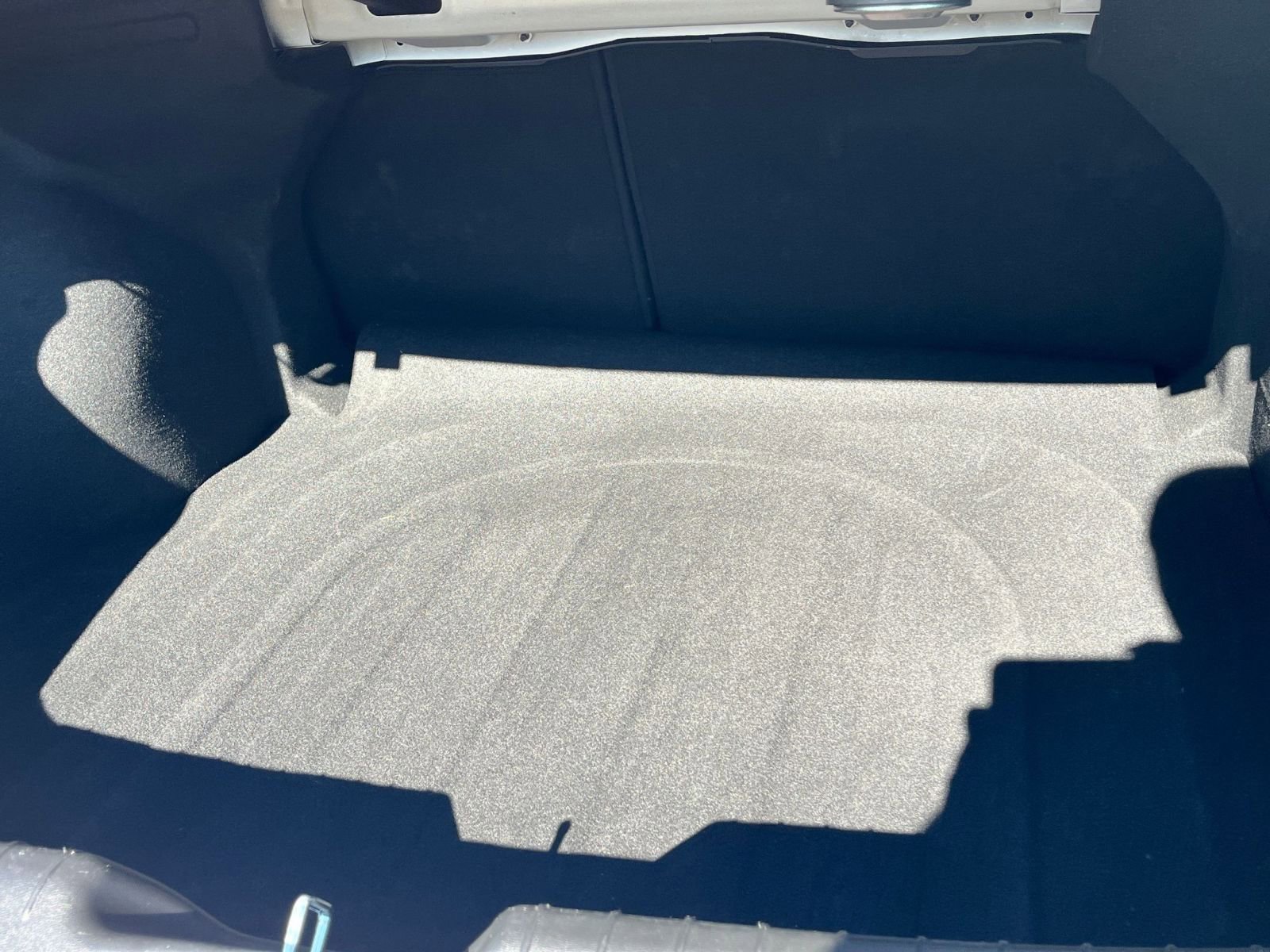 Used 2025 Hyundai Elantra Limited image 32