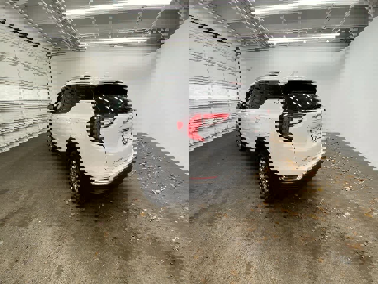 Used 2024 GMC Terrain SLT image 4