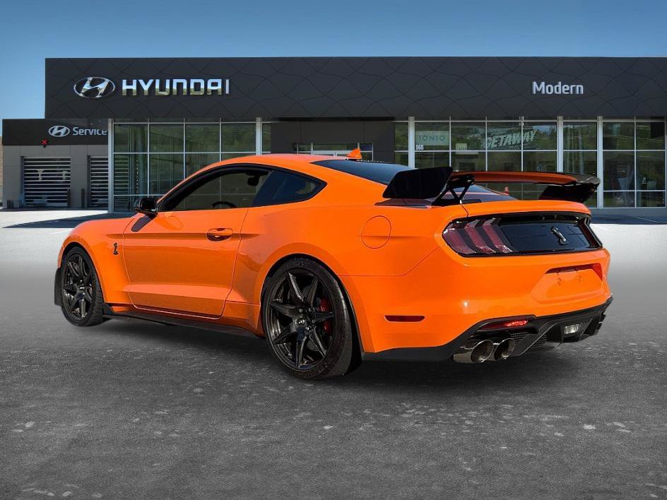 Used 2021 Ford Mustang Shelby GT500 w/ Carbon Fiber Track Pack RWD image 7