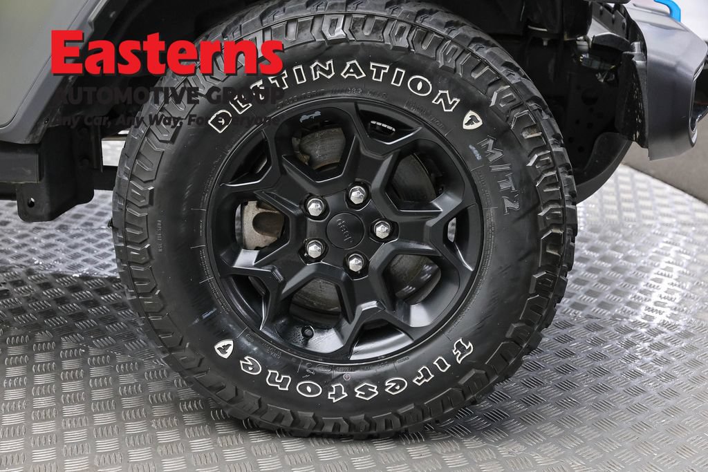 Used 2023 Jeep Wrangler Unlimited AWD/4WD image 31