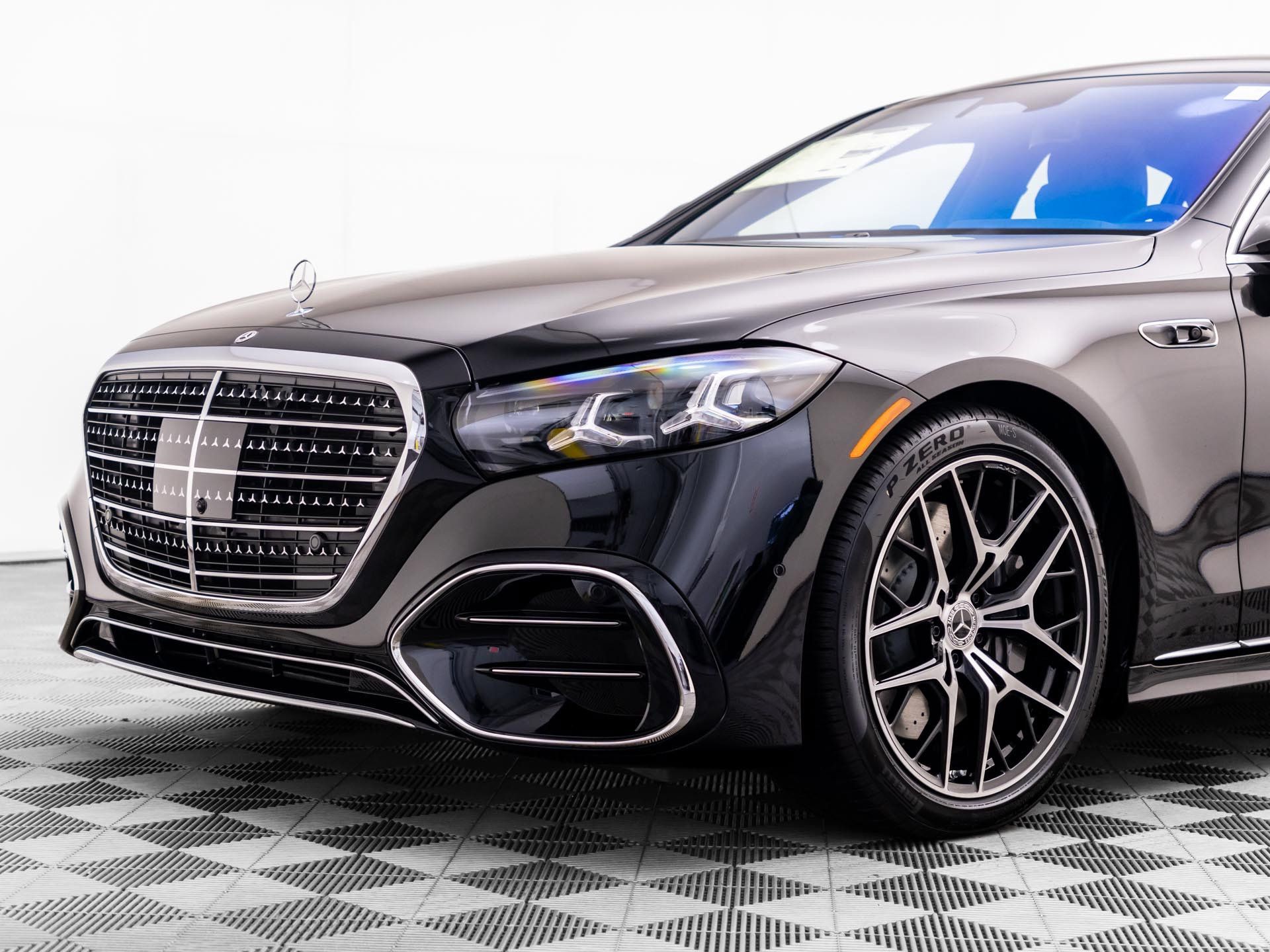 New 2027 Mercedes-Benz S 580 4MATIC Sedan image 38