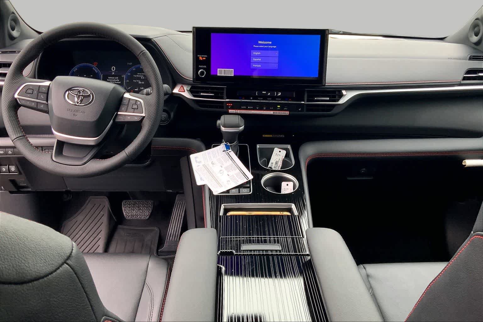 New 2026 Toyota Sienna XSE AWD/4WD image 5