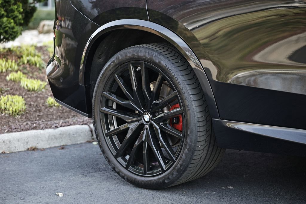 Certified 2024 BMW X5 xDrive40i w/ M Sport Package image 6