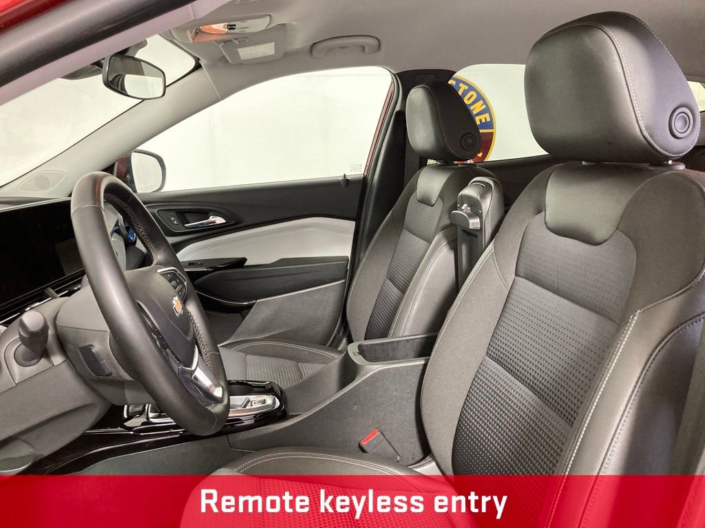 Used 2024 Chevrolet Trax LT w/ LT Convenience Package image 11