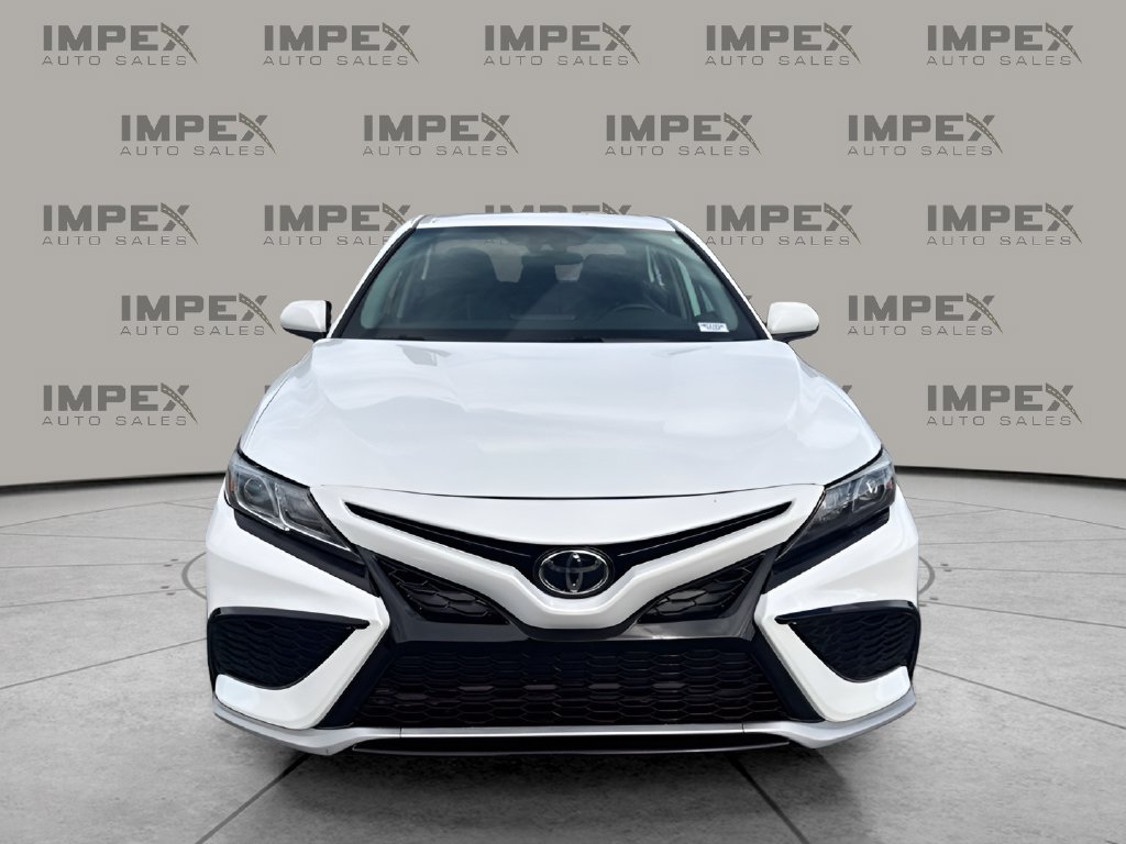 Used 2021 Toyota Camry SE FWD image 8