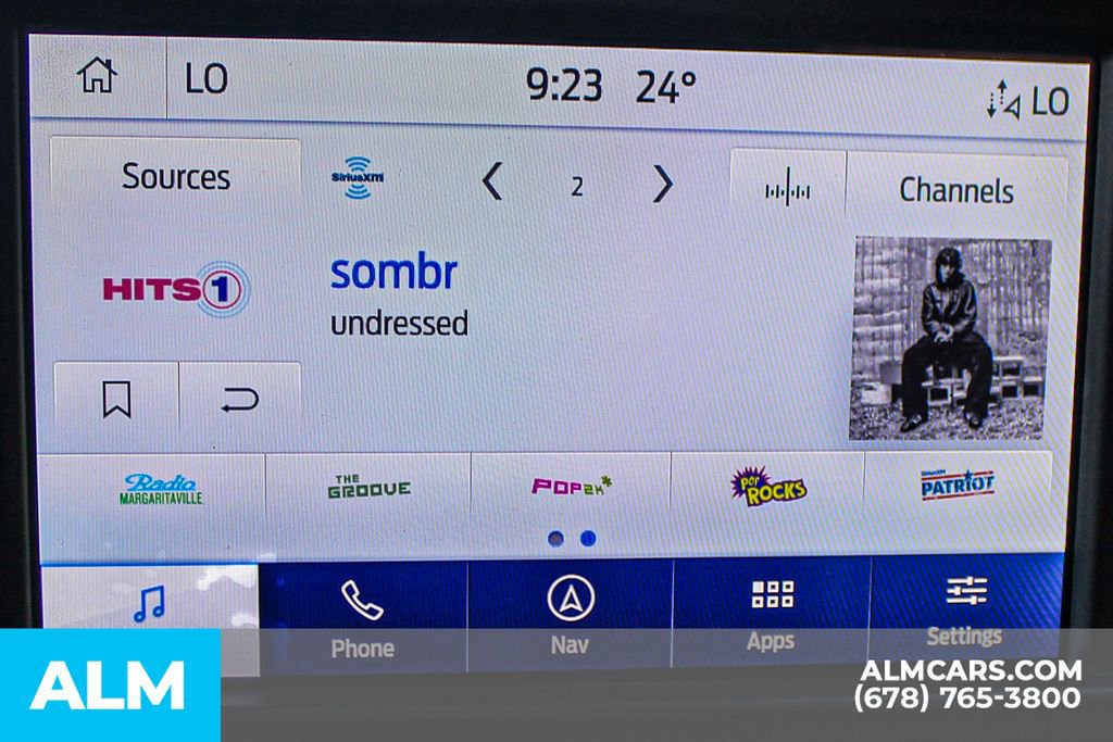 Used 2024 Ford Maverick Lariat image 36