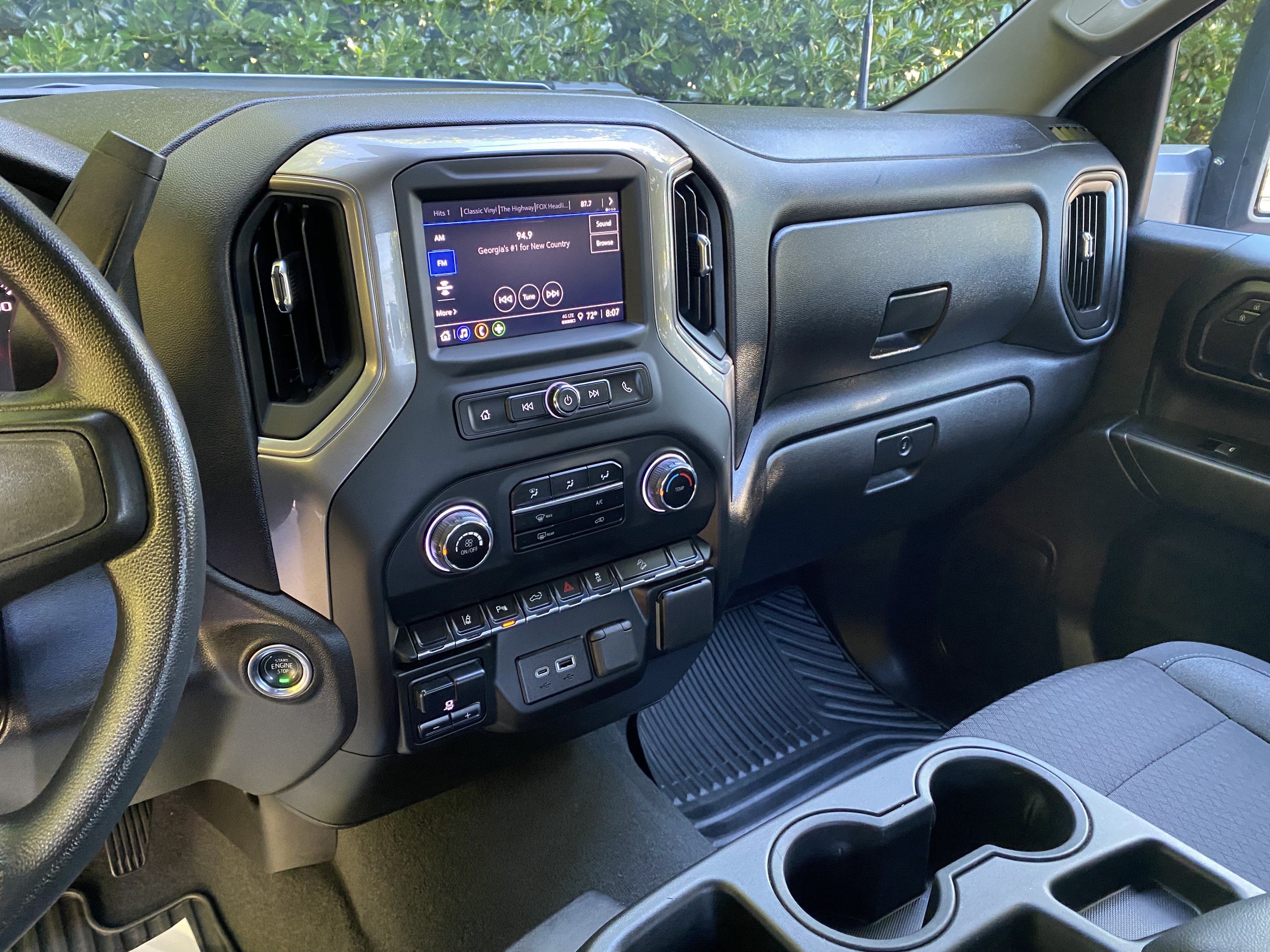 Used 2025 Chevrolet Silverado 2500 Custom w/ Custom Value Package AWD/4WD image 24