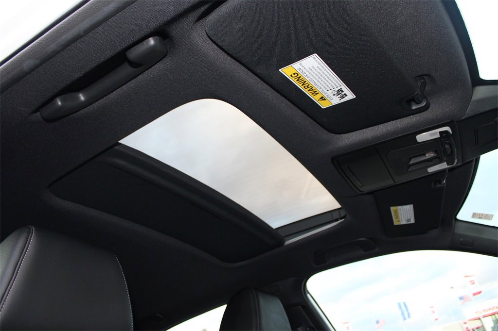 Certified 2025 Honda Civic Sport Touring image 29