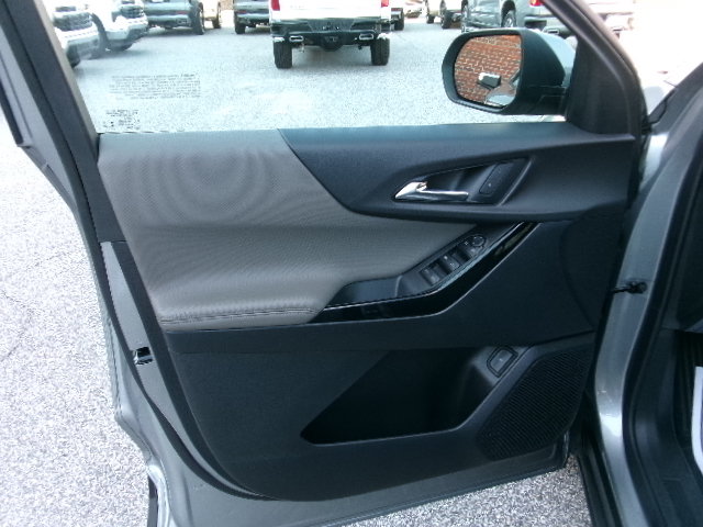 Used 2026 Chevrolet Equinox LT w/ Convenience Package II FWD image 21