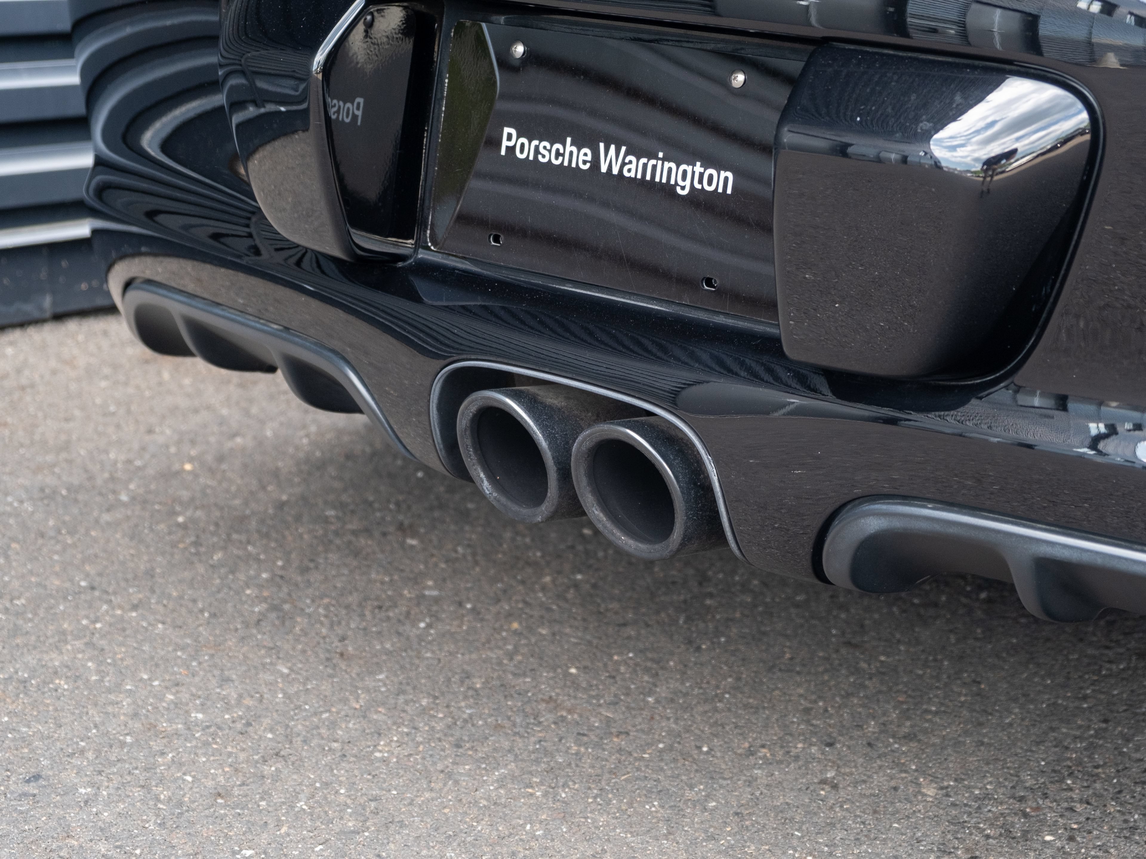 Used 2011 Porsche Boxster Spyder RWD image 23