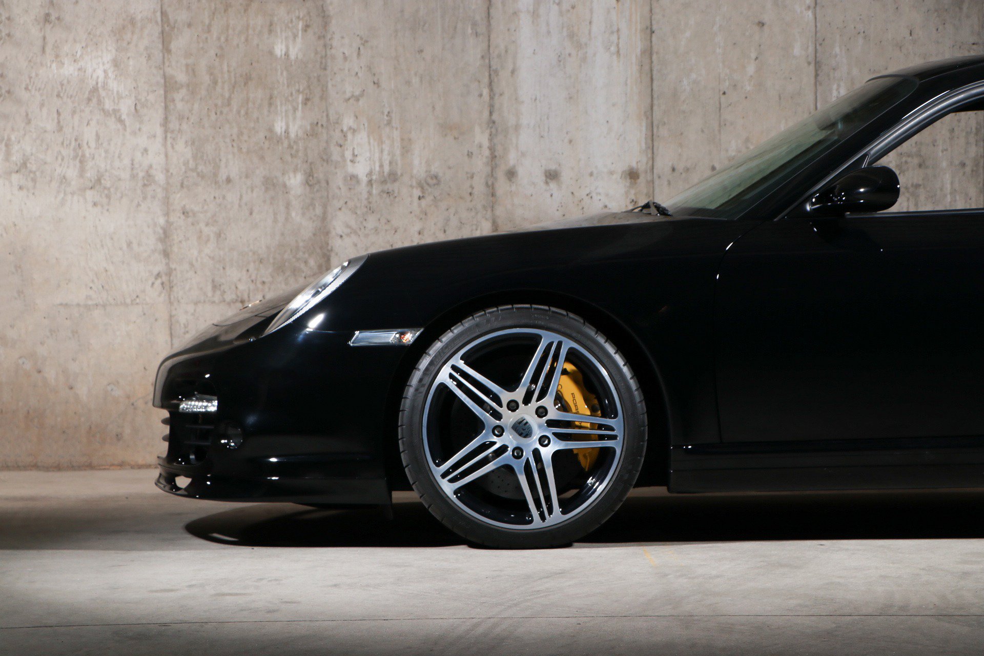 Used 2008 Porsche 911 Turbo AWD/4WD image 9