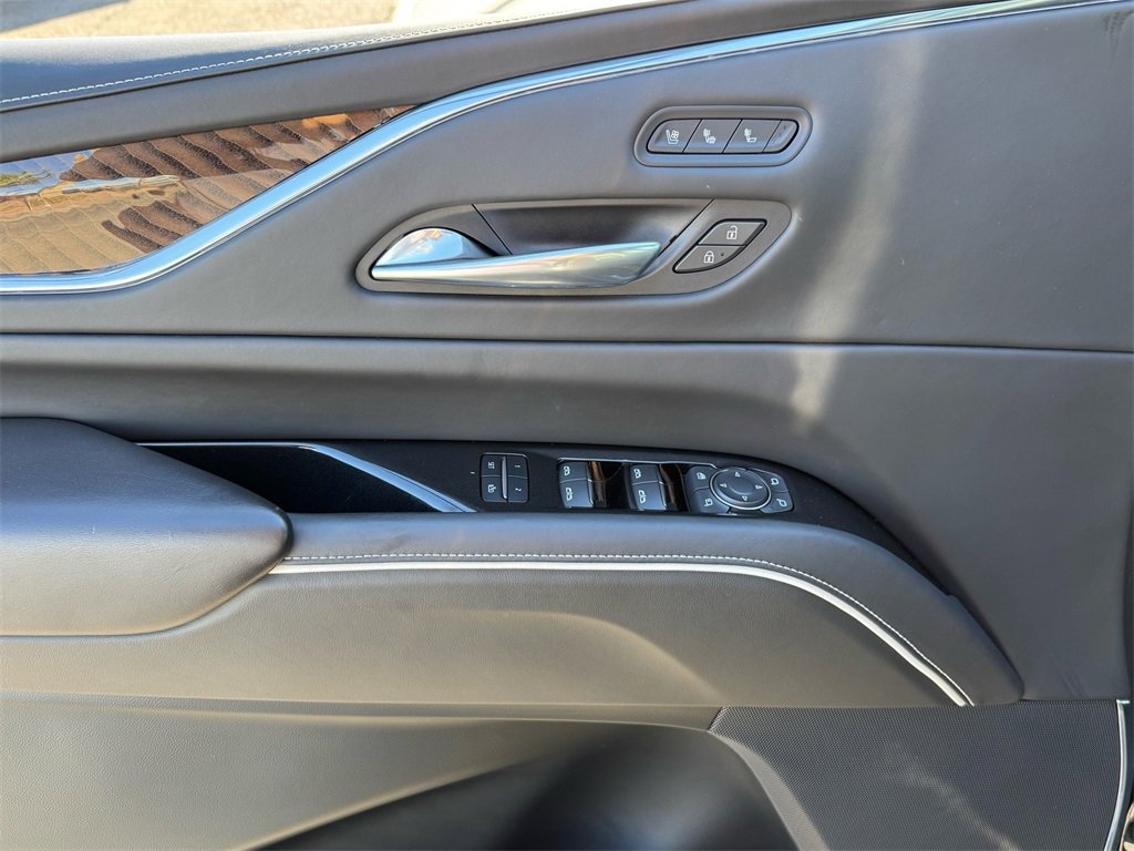 Used 2021 Cadillac Escalade Premium Luxury Platinum image 43
