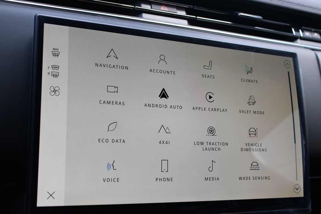New 2026 Land Rover Range Rover SE AWD/4WD image 19