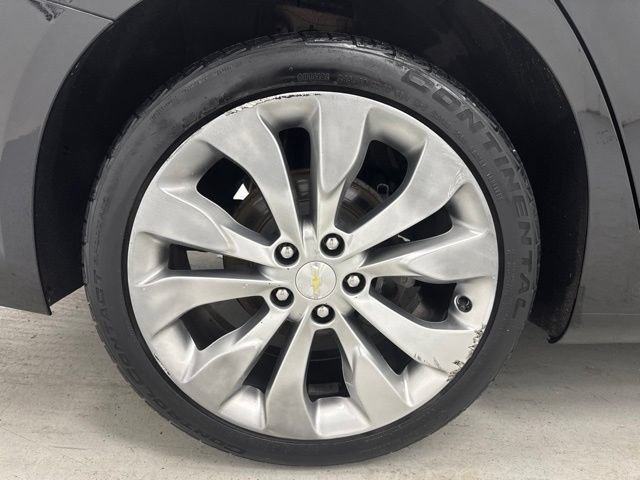Used 2016 Chevrolet Malibu Premier FWD image 33