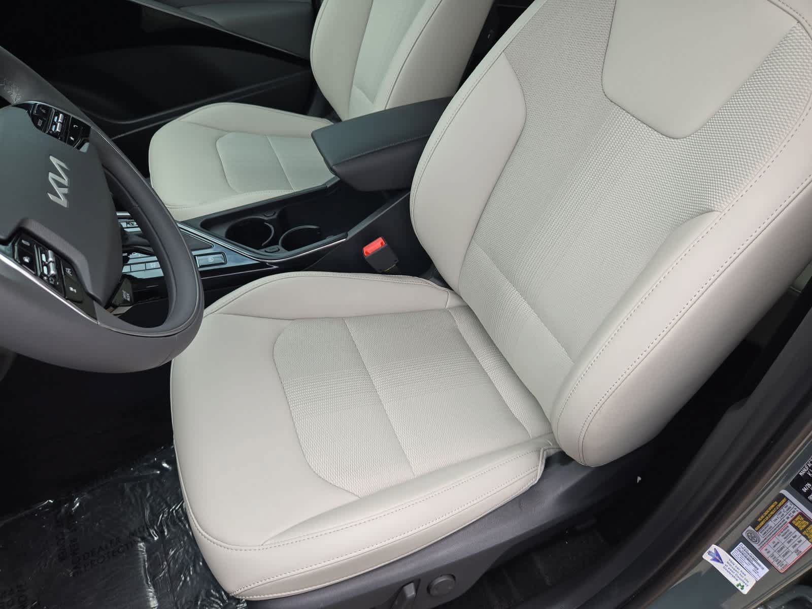 New 2026 Kia Niro EX w/ EX Premium Package FWD image 16