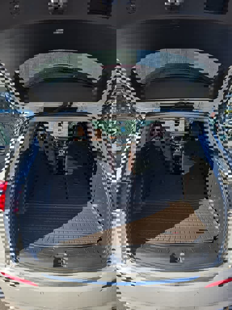 Used 2021 Buick Enclave Avenir w/ Avenir Technology Package image 4