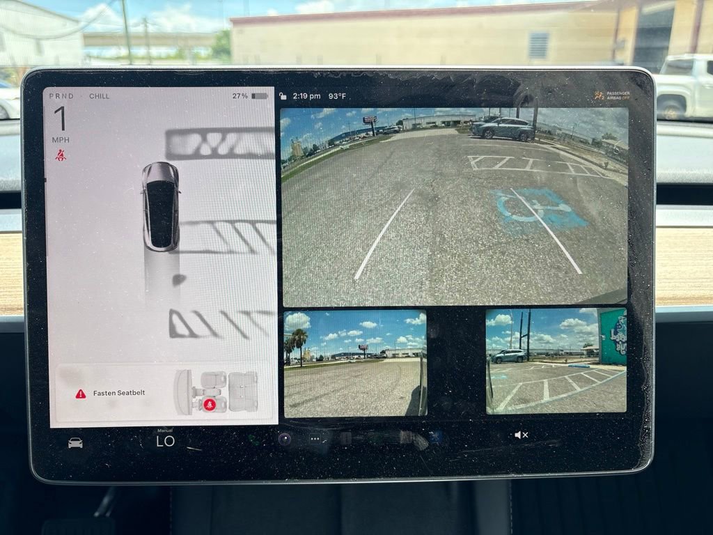 Used 2023 Tesla Model Y Long Range AWD/4WD image 23