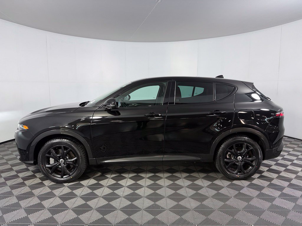 Used 2024 Dodge Hornet R/T Plus w/ Tech Pack Plus w/o Parking AWD/4WD image 5