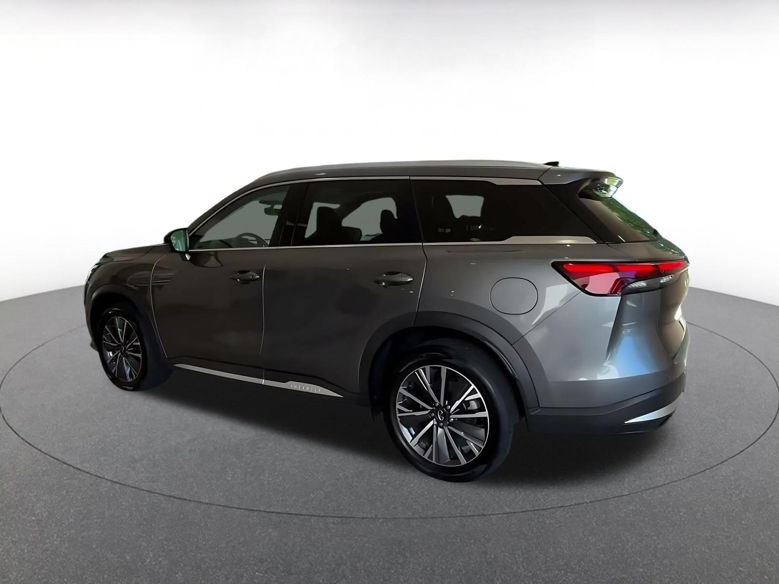 Used 2026 INFINITI QX60 Luxe AWD/4WD image 9
