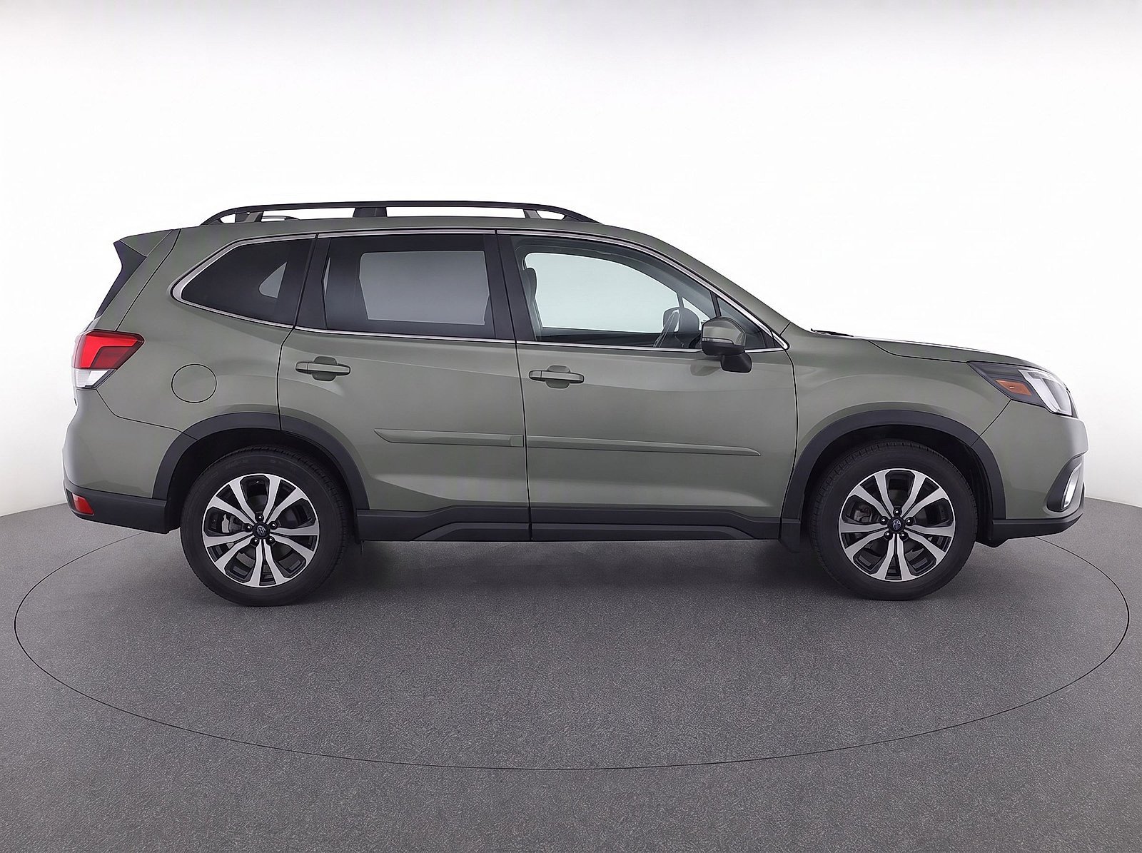 Used 2021 Subaru Forester Limited AWD/4WD image 8