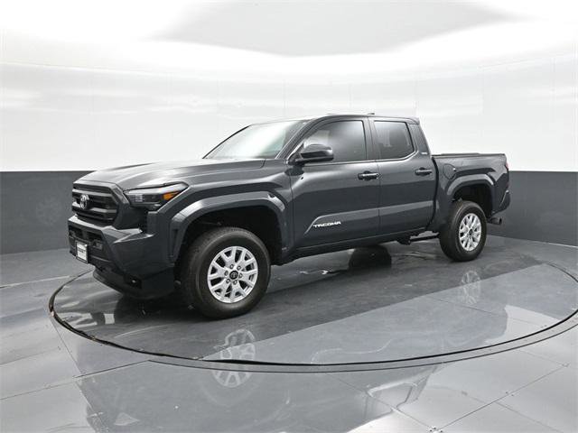 Certified 2025 Toyota Tacoma SR5 image 34
