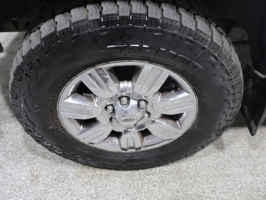 Used 2010 Ford F150 Lariat AWD/4WD image 9
