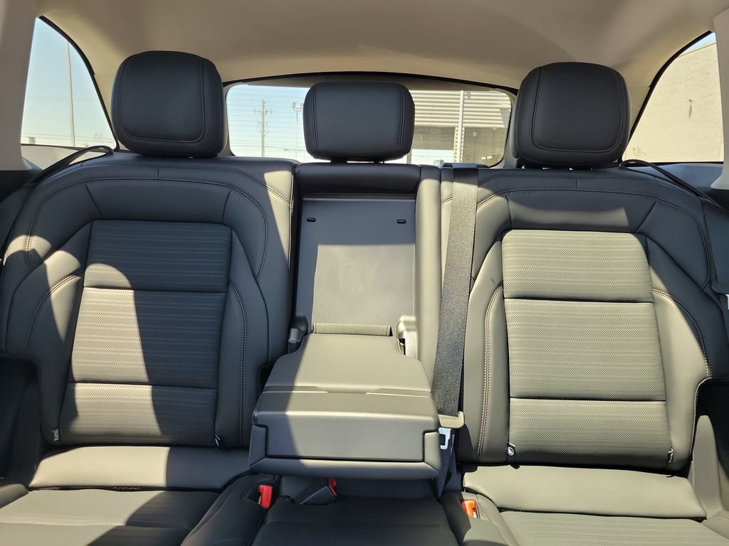 New 2026 Lincoln Nautilus Reserve w/ Jet Appearance Package AWD/4WD image 17