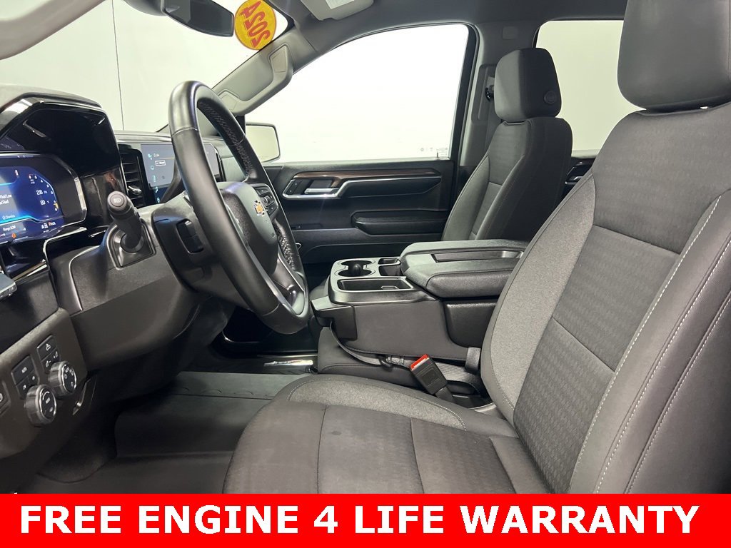 Used 2024 Chevrolet Silverado 1500 LT image 7