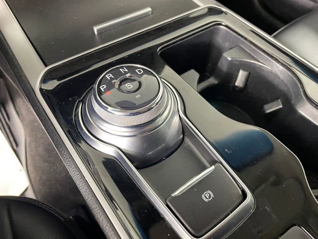 Certified 2020 Ford Edge SEL w/ Convenience Package image 9