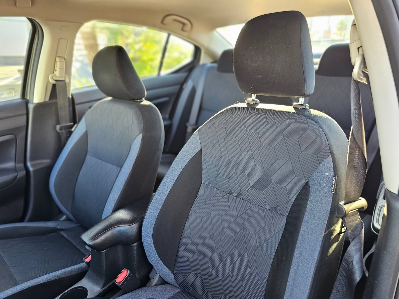 Used 2024 Nissan Versa SV FWD image 20