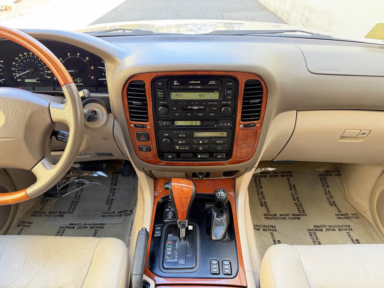 Used 2001 Lexus LX 470 4WD image 31