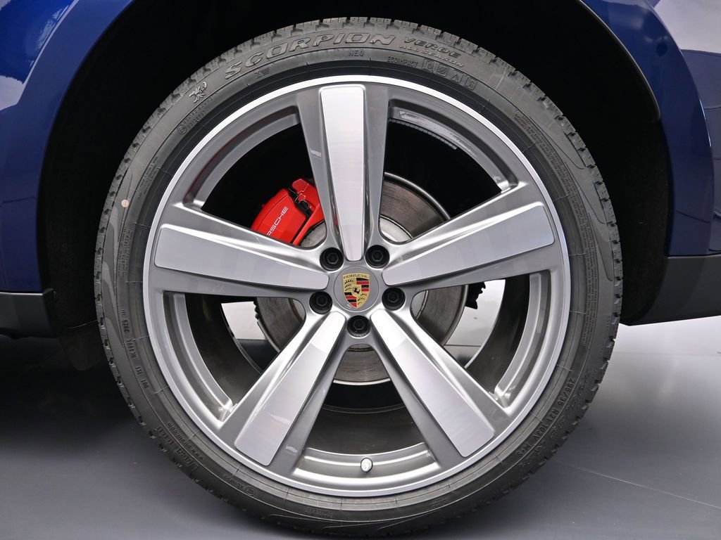 Certified 2026 Porsche Macan S image 26