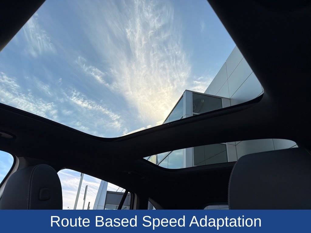 Used 2023 Mercedes-Benz GLA 250 4MATIC image 15