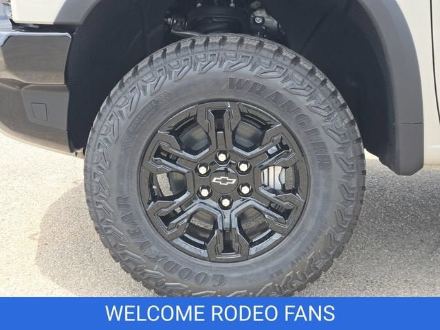 New 2026 Chevrolet Silverado 1500 ZR2 AWD/4WD image 9