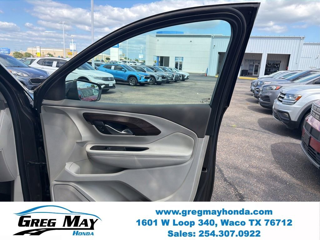 Used 2019 GMC Terrain Denali w/ Advanced Safety Package FWD image 32