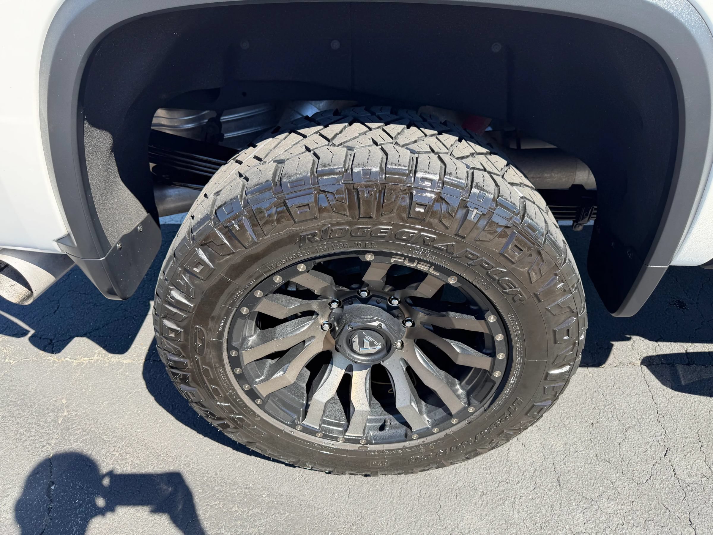 Used 2020 Chevrolet Silverado 2500 High Country w/ Technology Package AWD/4WD image 14