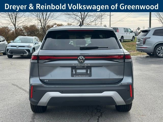 New 2026 Volkswagen Tiguan SE image 6
