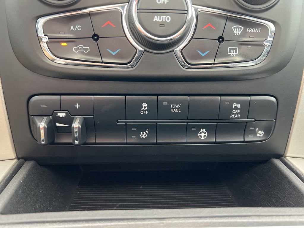 Used 2020 RAM 1500 Classic Warlock AWD/4WD image 13