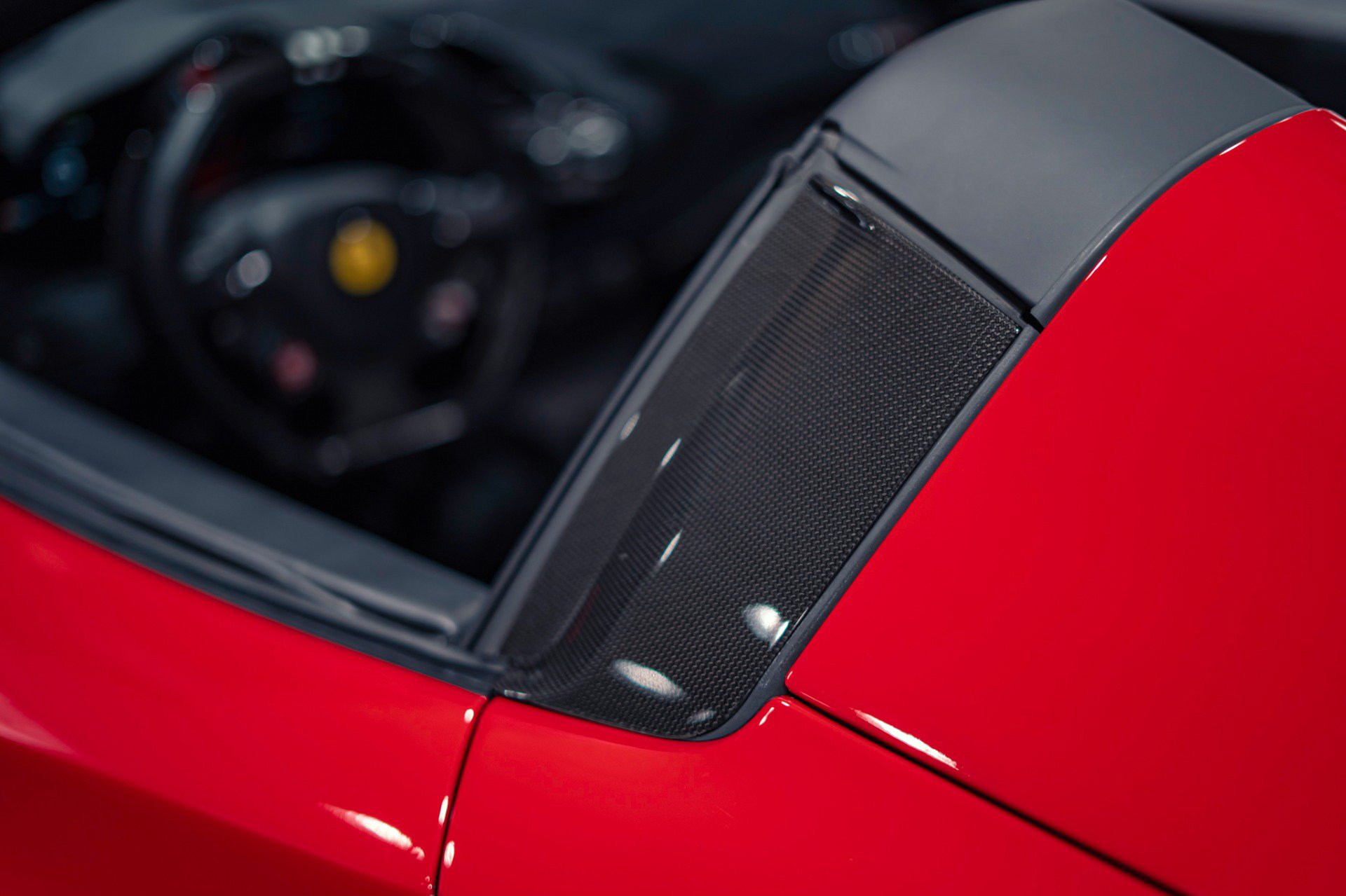 Used 2020 Ferrari 488 Pista Spider RWD image 12