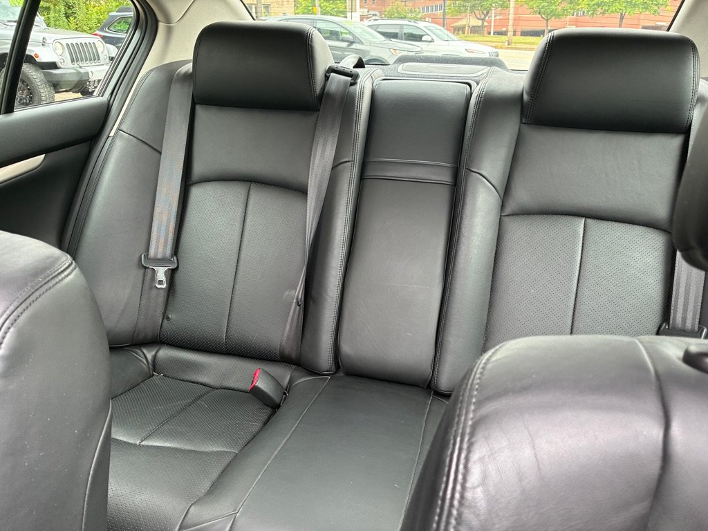 Used 2010 INFINITI G37 x Sedan w/ Premium Pkg AWD/4WD image 36