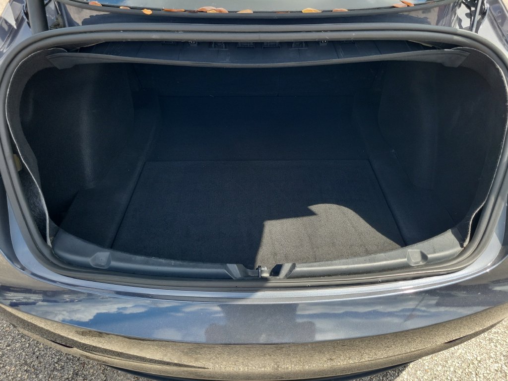 Used 2023 Tesla Model 3 Standard Range RWD image 6