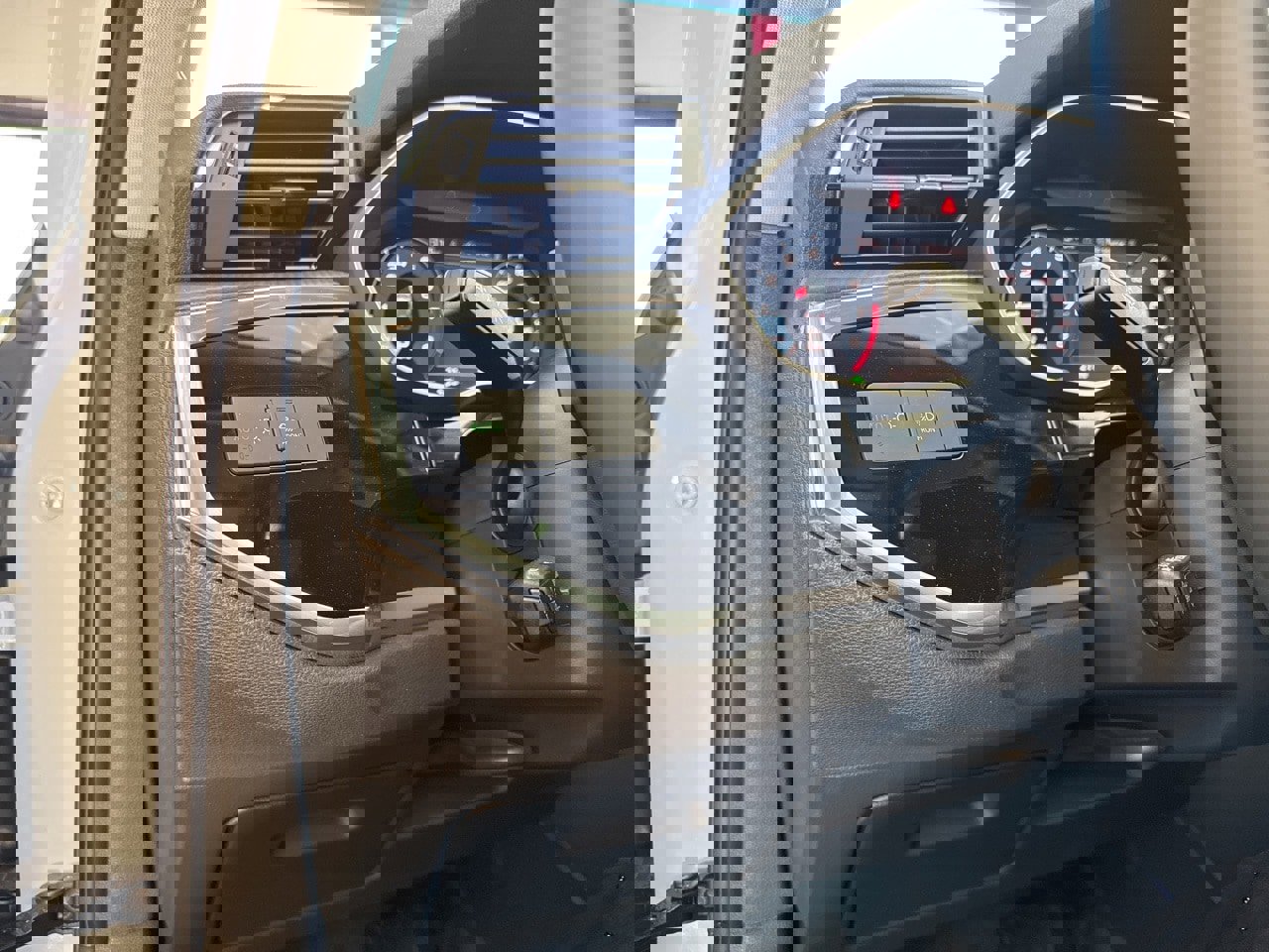 New 2025 Audi Q3 2.0T Premium Plus image 40