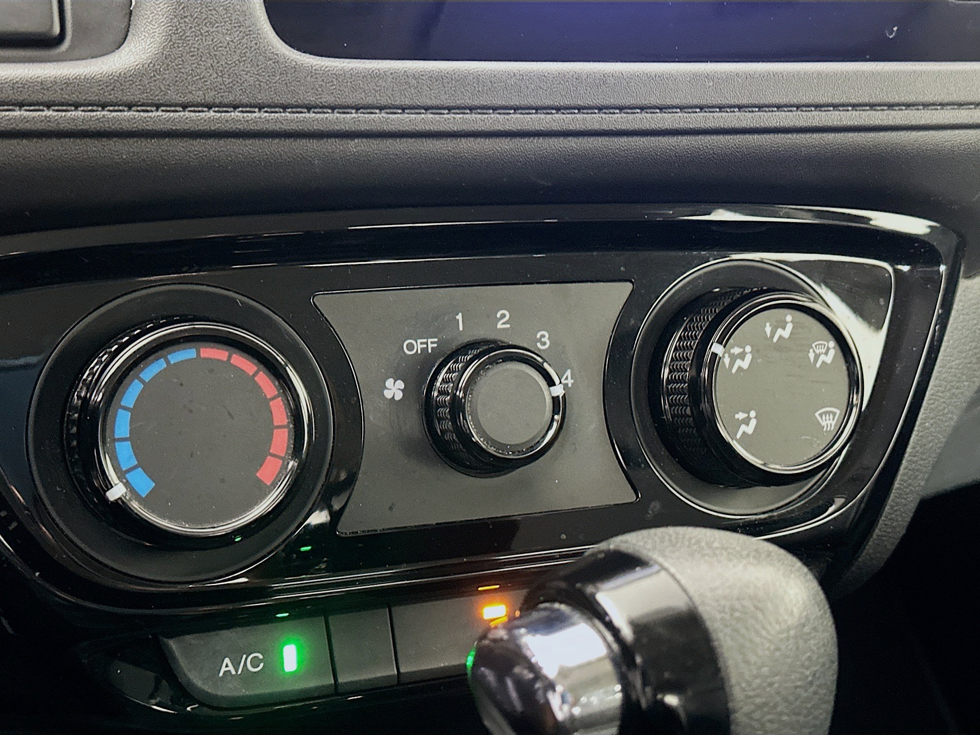 Used 2017 Honda HR-V LX image 22