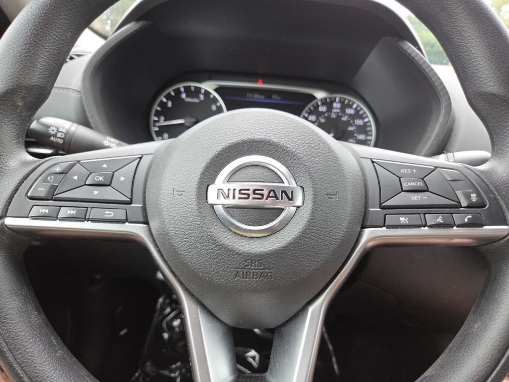 Used 2023 Nissan Sentra SV FWD image 29