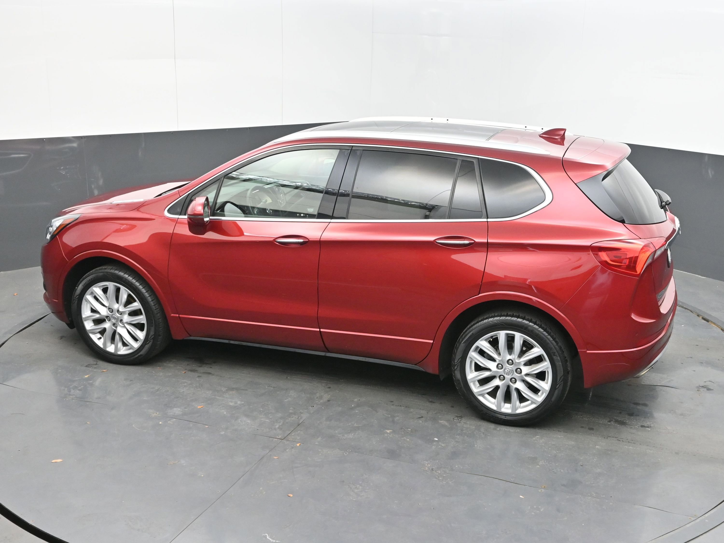 Used 2019 Buick Envision Premium AWD/4WD image 34