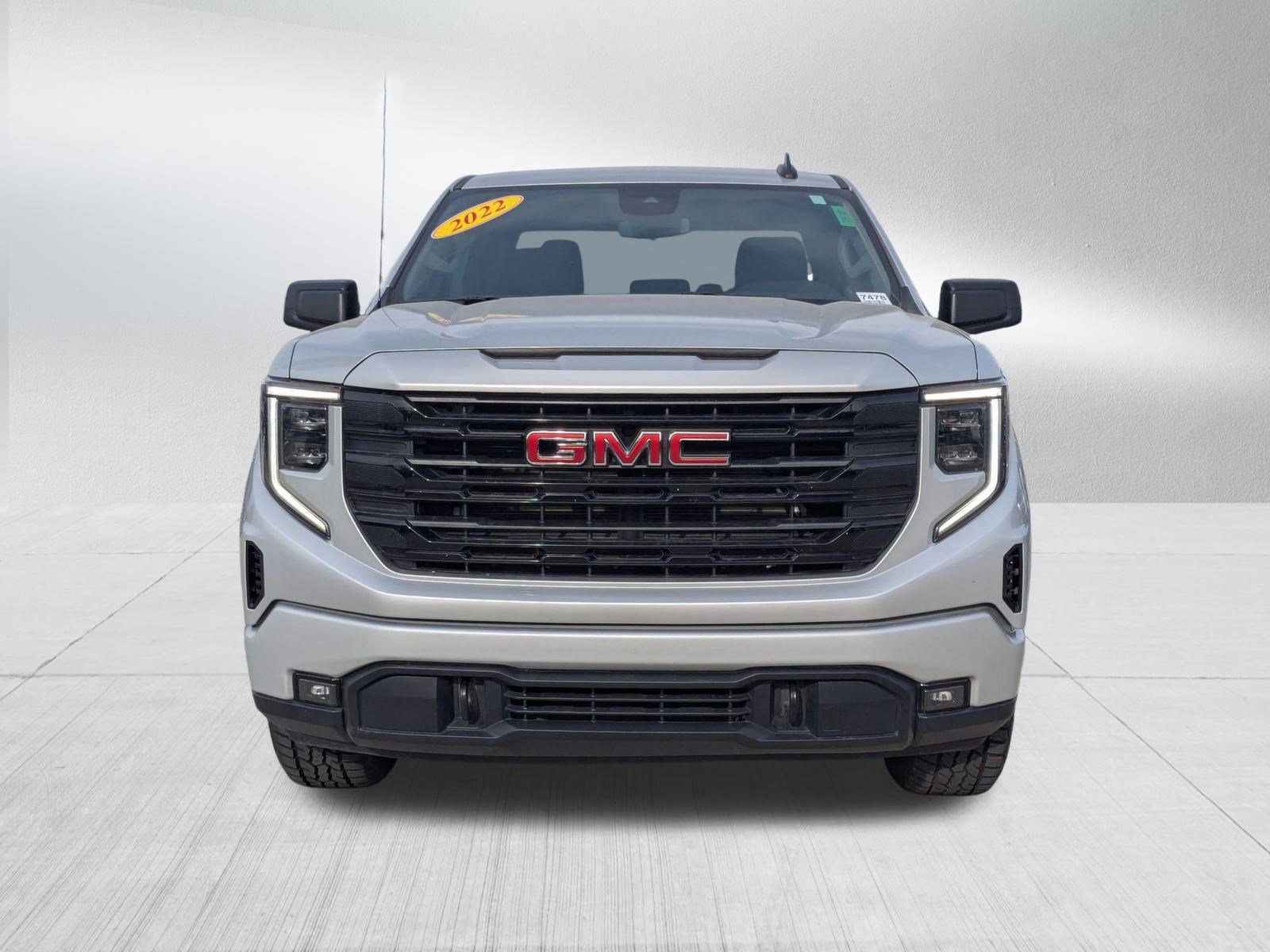 Used 2022 GMC Sierra 1500 Elevation w/ LPO, Elevation Black Package image 9