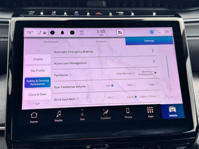 Used 2022 Jeep Grand Cherokee Limited image 31