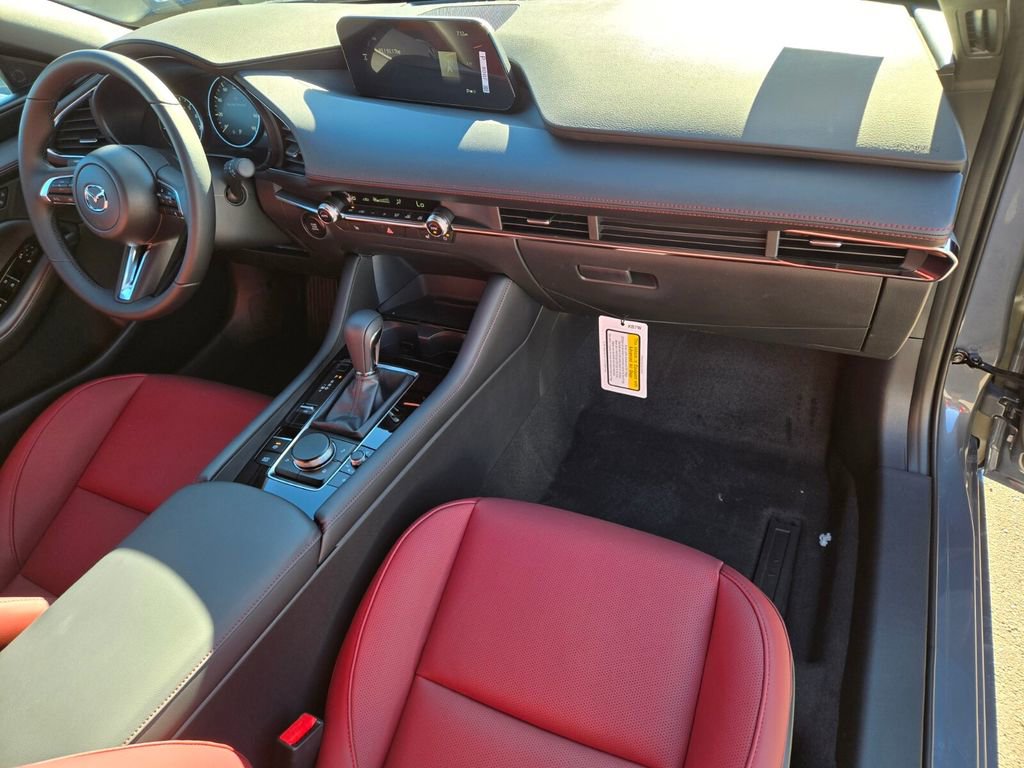 New 2026 MAZDA MAZDA3 Carbon image 21