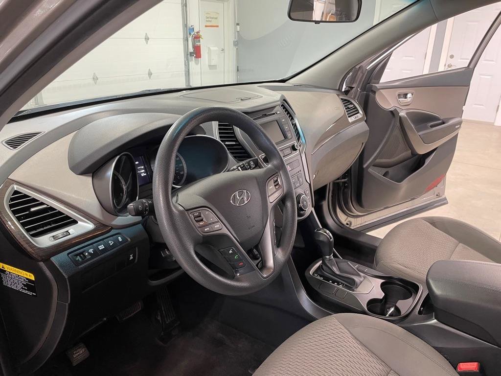 Used 2018 Hyundai Santa Fe Sport image 9